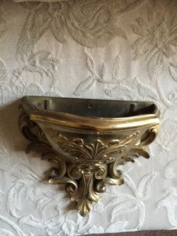 Plant holder. From Home interiors.