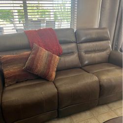 Power Reclining Sofa Set – Great Condition!