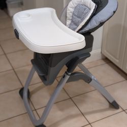Baby High Chair - Graco DuoDiner DLX 6-in-1