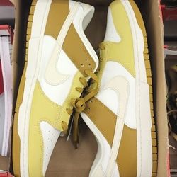 Nike Dunks