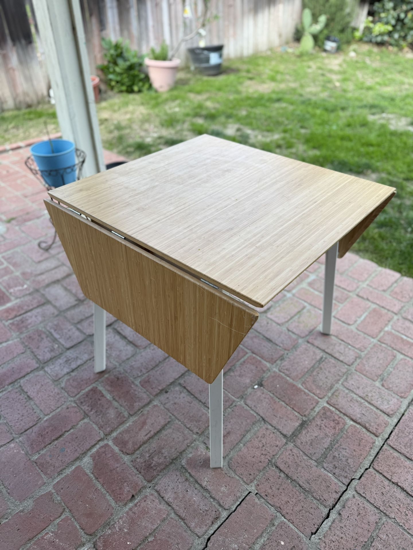 Ikea bamboo Table With Expandable Leaves