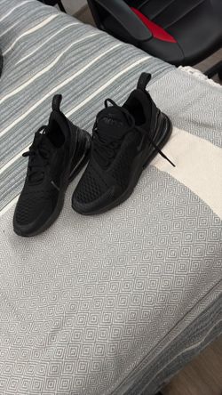 Nike 270s