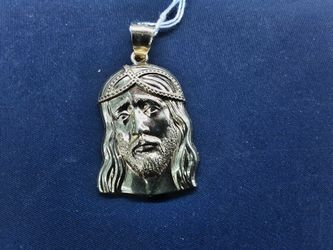 Religious Pendant - Yellow Gold 10k (.417) 3.1 grams