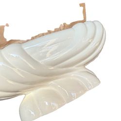 white/ivory flower vase