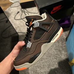 Jordan 4 Starfish