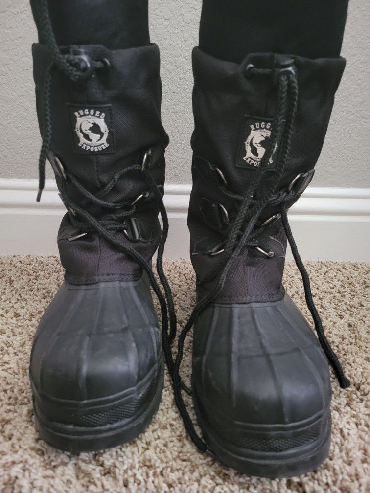 Brand New Snow Boots 