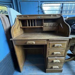 Rolltop Desk w/ Chair