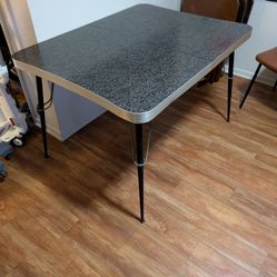 Classic Formica Table