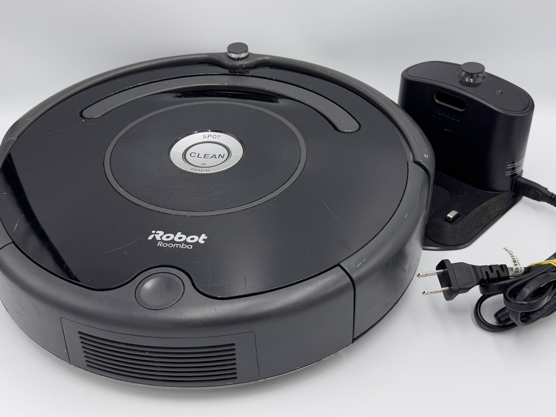 iRobot Roomba 675 Wi-Fi Connected Robot Vacuum w Dock