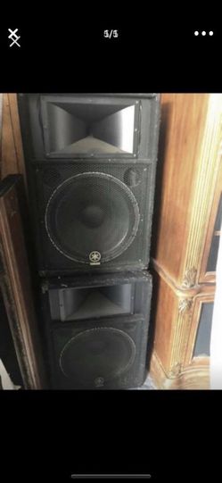 2 Yamaha speakers $375 obo cash only no trades no low ballers