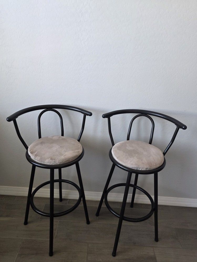 High Stool Chairs 2 For $30