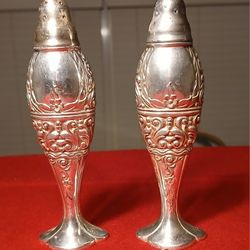 Vintage Harmony House 'Sweetheart' Salt and Pepper Shakers By Masco
