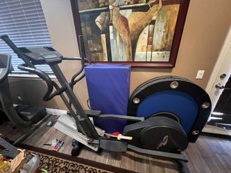 Elliptical Trainer Machine