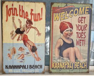 Vintage pictures decor
