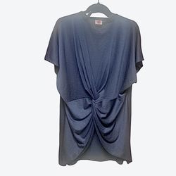 Women’s Top Low V-Neck Design Size 3XL