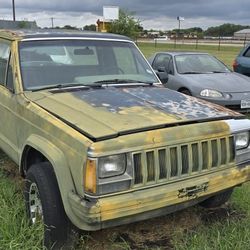 1987 Jeep Truck 