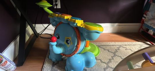 Toddler elephant drum set
