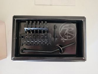 Floyd Rose Original FRT200 Tremolo Bridge – Black – German Made