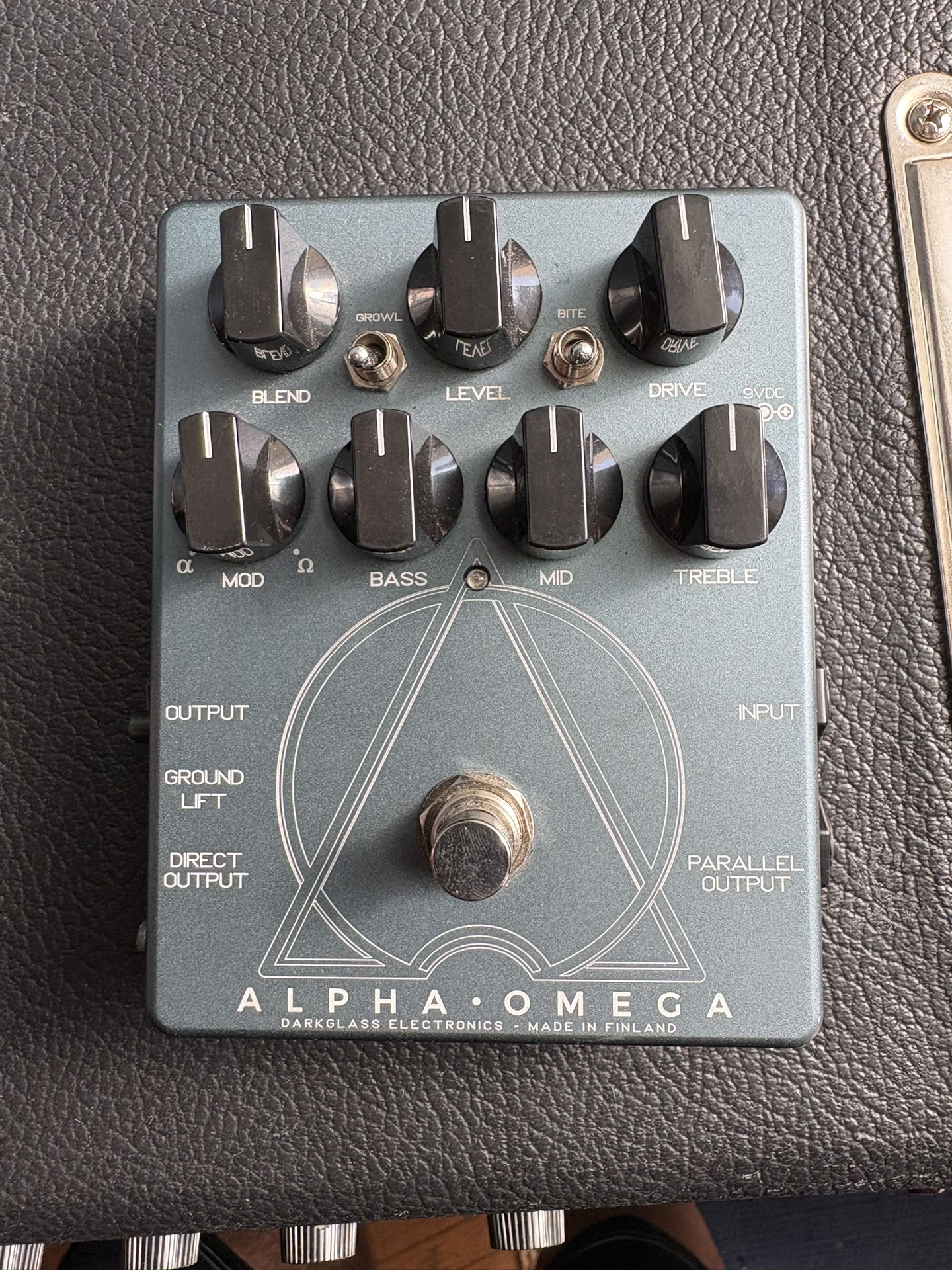 Darkglass Alpha Omega Dual Bass Preamp