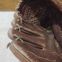 Mac Gregor Right Hand Glove