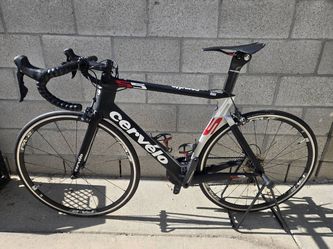 Cervelo S5 carbon light weight road bike