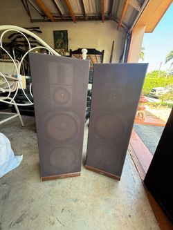 older vintage floor speakers 3-way towers