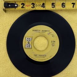 7-inch 45 rpm vinyl single by The Vogues on the Co & Ce Records label. 
