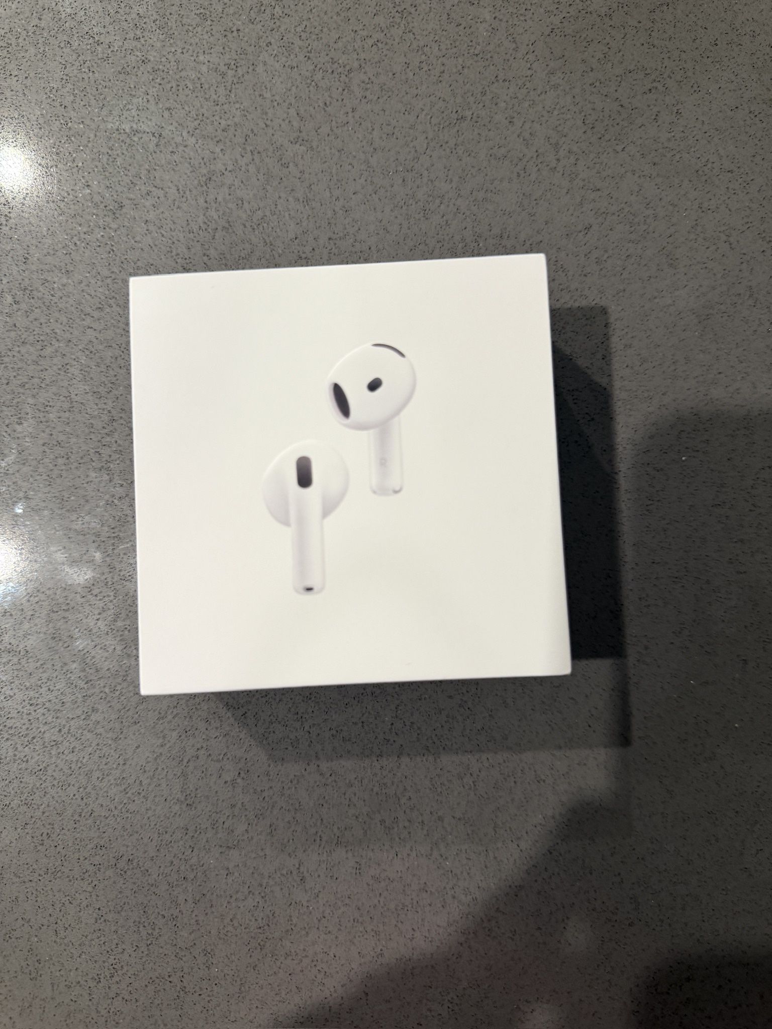 AirPods 4