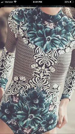 New! Size med - swim bodysuit/ paddle boarding -$30