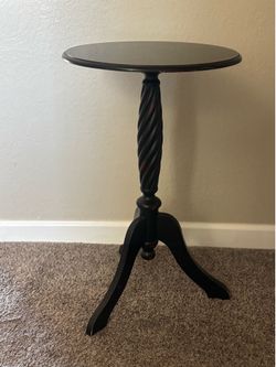 Small accent table