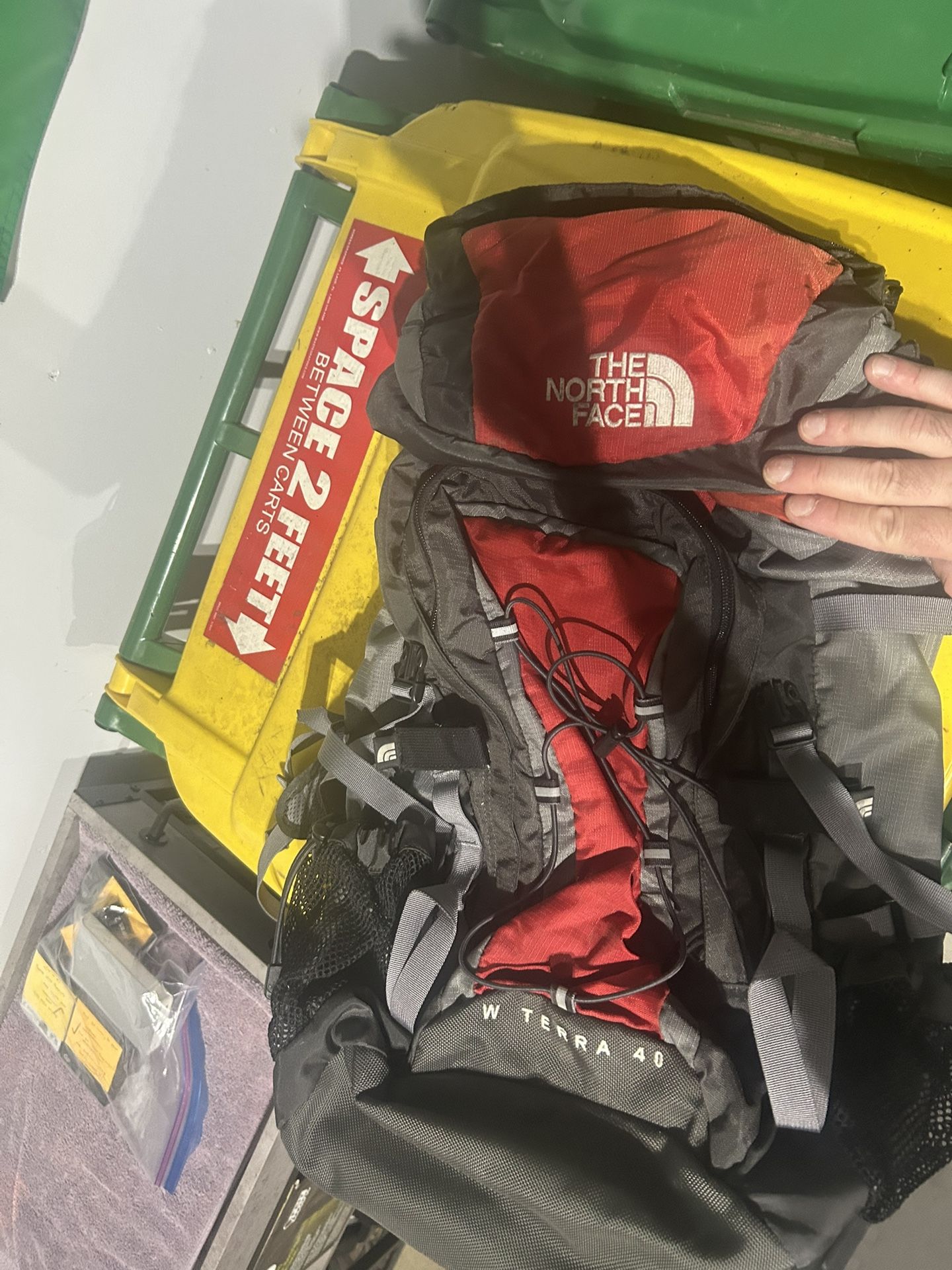 NorthFace W Terra 40 Backpack (Like New)