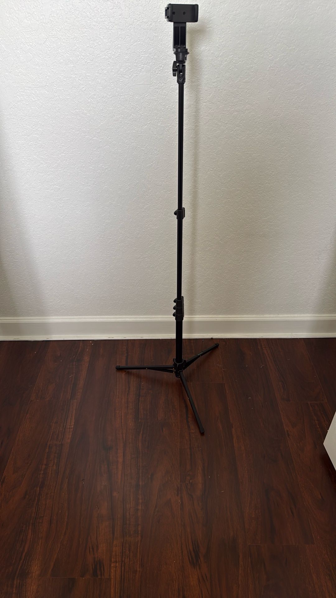 Tripod