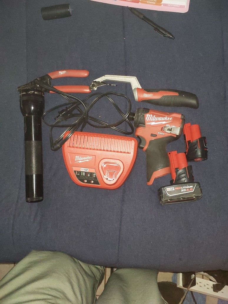 Milwaukee Tools