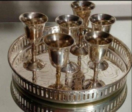 EPNS SILVER PLATE TRAY - CORDIAL GLOBET SET OF 7