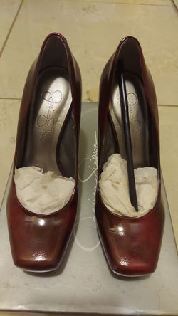 Jessica Simpson heels