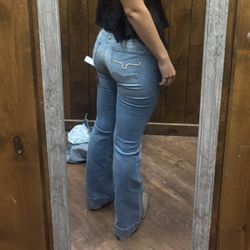 Kimes Ranch Jeans Lola’s 