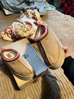 Ugg tazz