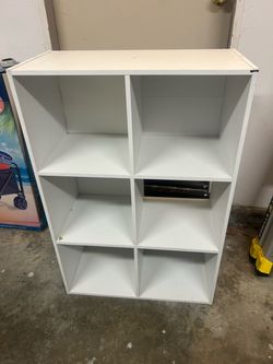 White 6-Cube Storage Shelf