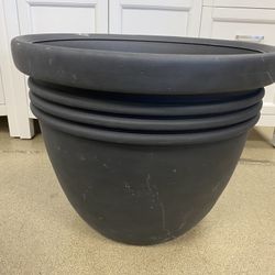 GROSFILLEX Ridged Large 73L Plastic Flower Pot