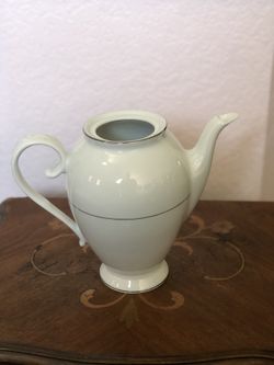 Royal Fernwood Porcelain Teapot