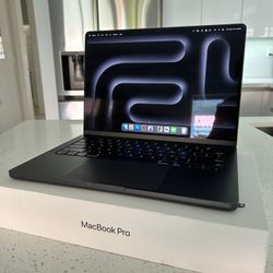 MacBook Pro M3Pro 1 TB Storage 