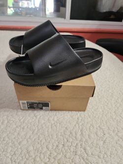Nike Calm Slides “Black” DX4816-001, Women’s Size 9 (Men’s Size 8)