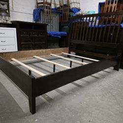 Modern Espresso Color Slat Style Queen Bed Frame
