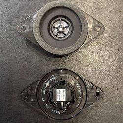 Toyota OEM Front Dash Speakers 