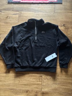 Alo Yoga Quarter-Zip Sweatshirt