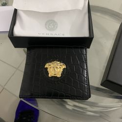 Versace Wallet Black Leather With Gold Medusa head