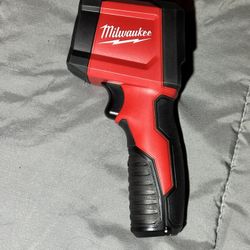 Milwaukee Measuring Tool 10:1 Infrared Temp-Gun #2267-20