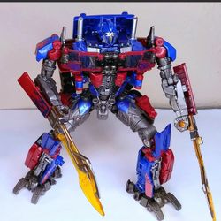 Optimus Prime "Dark Of The Moon" Figure By Baiwei 