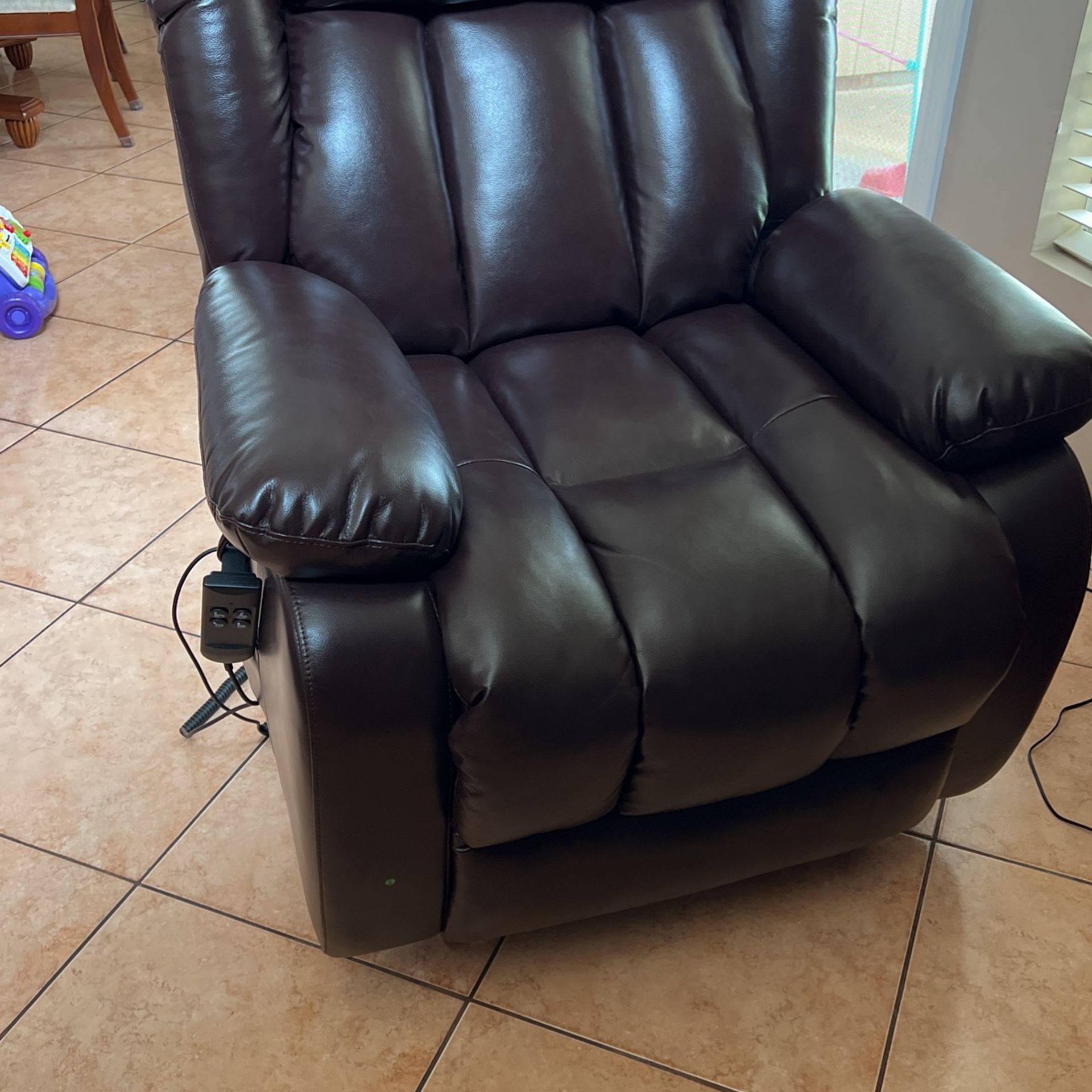 Recliner Leather New