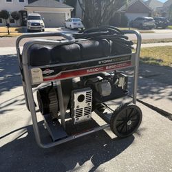 Briggs & Stratton Storm Responder Generator 5500W / 8250W – Runs Great